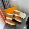 Fashion Womens In Stock High Quality Christmas Gift Half Boots Winter Snow Boot Sexy Ladies Cotton Padded Shoes Production Price 5124