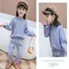 Весенний корейский стиль ребёнка 2-шт. Устанавливает свитер Сплошной цвет с длинными рукавами Топ + эластичные талии брюки детская одежда E2082 210610