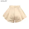 Mnealways18 sommar satin beige shorts kvinnor brett ben kort byxor elegant flared röd med hög midja kvinnlig 210719