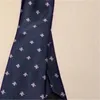 Mens Designer Ties 100 Silk Jacquard Brand Classic Bee Print Handmased Slitte For Men Wedding Casual and Business Fashion Neck TI7059491