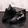 Stilisti Uomo Wedding Dreen Shoes British Classic Leggero Traspirante Walking Sneakers Mocassini casual con lacci