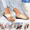 Fashion Woman Outdoor Sandals Heel Soft Bottom Bekväma sandaler 35-43 Plus Size Solid Summer Rom Slippers