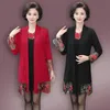 Robes décontractées Broderie Dentelle Cardigan 2022 Printemps Automne Moyen Âge Mère Élégante Robe Lâche Plus Taille Femmes Floral Noir Rouge