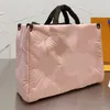 Saco de travesseiro Bolsa de mão de grande capacidade Moda Alta qualidade impressão de letras Alça de ombro removível Tecido macio Bolsas femininas