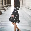 Robes décontractées 2021 Été Automne Femmes Mini Robe Daisy Floral Imprimer Couture Dentelle Bow Taille Haute À Manches Longues Douce Élégante Robe Courte