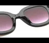 Europa y los Estados Unidos tendencia de la moda clásica gafas de sol hombres y mujeres viajes al aire libre 0208 gafas de sol gafas de sol anti ultravioleta