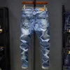 Rippade jeans män Slim fit ljusblå stretch mode streetwear frayed hip hop nöded casual denim jeans byxor manliga byxor 210318