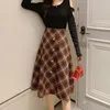 Kvinnor Söt kjol Hög midja Grå Kaffe Plaid Knee-Längd S Saias Elegant Koreansk Mori Tjej S3007 210514