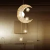 Lampade a sospensione stelle e luna per bambini Personaggio creativo Personalità del lampadario ristorante camera da letto calda illuminazione mobili da pranzo