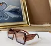 Gafas de sol para hombres y mujeres Estilo de verano AntiUltraviolet Retro 1105 Placa Cuadrada Marco invisible grande Anteojos de moda Al azar B3346807