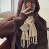 Ei Koreaanse dongdamen effen kleur gebreide wollen sjaal Koreaanse herfst en winter veelzijdige verdikte warme sjaal met kwastje 5RAT4