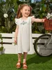 Малыш девочек вышивка цветочные рюшачьего платье для умокания промывки
