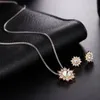 Pendant Necklaces Stylish Temperament Snowflake Jewelry Ladies Crystal Necklace Women Wedding Party Y20