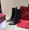 Jesienne / zimowe buty do wypoczynku Kobiety damskie Czerwone dno Sole Botki Łańcuchy Paltform Obcasy Winter Temperament Boot High-End Quality.
