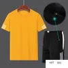 Set de carreras de hombres Camisa de fútbol y pantalones cortos Ropa de baloncesto Fitness Camisa deportiva transpirable Ropa de secado rápido Traje de jogging