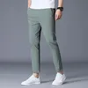 Herenbroek enkellengte ijs zijde mannen broek zwart Khaki korea dunne zomer casual pak chandalen man formele 2021 kleding