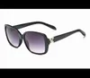 4047 Nuovi occhiali da sole diamantizzati per uomini e donne303a