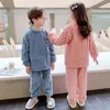 4-12 Yıl Kız Erkek Pijama Takım Elbise Güz Giyim Setleri Kış Peluş Flanş Kazak + Uzun Pantolon 2 adet Set Pijama Çocuklar için 211130