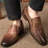 Schwarzes Geschäft Oxford Männer Schuhe echte Lederanzug Männer Italienische formelle Kleiderschuhe Sapato Social Maskulino Mariage