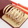 Bracelet Love Series Gold Au k Never Fade Taille avec tournevis à boîte Réplique officielle de qualité de marque de luxe pour petite amie Couple Bracelet Chance