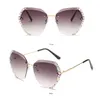 2021 Oversized Rimless Brand Sunglasses Women Vintage Sexy Diamond Square Luxury Design Sun Glasses For Women zonnebril