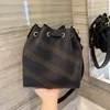 Najnowsze luksurysowe torby torby torby sznurka torebki wiadra sznur ramię kobiety mody skórzane crutch torebka portfel dziewczyna dziewczyna