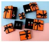 Boîtes d'emballage de cadeau de détail orange avec dentelle Bowknot Card Booklet Sac fourre-tout pour bijoux Colliers Bracelets Porte-clés Bijoux de mode Accesso