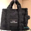 Вечерние сумки Бренд дизайнер Искусственный меховой меховые сумки для женщин зимний покупатель Дамской сумка Плюшевая женская верхняя ручка 2021 роскошь