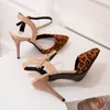 Marca causal damasco vermelho sandálias sexy leopard saltos altos sapatos de senhora e tamanho pequeno grande