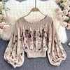 Court Boho Blouse Floral Broderie Sexy Hors Épaule Été Crop Top À Manches Longues Chemise Chic Femmes Blouses Hippie Blusas 210514