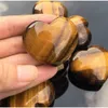 Diversi tipi di cristallo di quarzo di roccia naturale cuore bella decorazione domestica regalo di guarigione di cristallo di quarzo