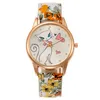 優れた品質ファッションレザークリスタルキャット腕時計カラフルなバンドアナログレディースハート女性Quartzスタイルの時計