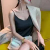 Koreański Moda Jedwabny Kobiety Topy Kobiety Satynowe Bluzki Top Plus Size V-Neck Sexy Bez Rękawów 210427