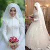 Langarmes muslimische Brautkleider Brautkleid Custom Made Vestidos de Novia bedeckte Knöpfe Hochhals Sweep -Zug -Spitze -Appaal Plus Size 403