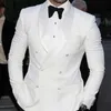 Biały Podwójny Breasted Groom Tuxedo na ślub 2 Sztuka Slim Fit Formalne Męskie Garnitury Zestaw Kurtka Z Czarnymi Spodnie Mężczyzna Moda Ubrania X0909