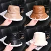 Chapeaux larges chapeaux 17 couleurs femmes seau chapeau daim fourrure artificielle laine polaire épais mode pêcheur casquettes chaud peluche hiver sunscree218b