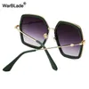 Luxury Square Sun Glasses Brand Designer Ladies Oversized Crystal Sunglasses Vintage Women Big Frame Glasses For Female