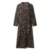 Plus Storlek S-4XL Vintage Leopard Kvinnor Långtröja Klänning Sexig V-Neck Turn-Down Collar Loose Spring Höst Lady Dress W895 210526