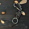 Schlüsselanhänger Vintage Würfelpackung Rindsleder Schlüsselanhänger Metallschlaufe Schlüsselanhänger Gürtel Geschenke Zufällige Farbe Miri22