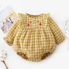 Vår Höst Baby Girls Grid Romper Skriva Kläder Born Girl Fashion S 210429