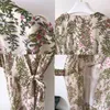 Chic Lace-up Floral Dress Mulheres Verão Coreano Sexy Plus Size Print Festa Vestes Casuais MIDI MIDI V-Posto ES 14518 210512