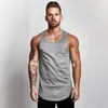 Topos de tanques masculinos personalizam com seu próprio logotipo treino casual singlets sem mangas moda malha Mens Top Fitness Marca Gym Stringer Stringer