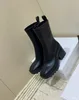 2021 Hochwertige Damenstiefel, Mode, weiches PVC, Schieber, Reißverschluss, nackter Stiefel, dicker Absatz, 6 cm, Show-Party, Regenschuhe, Luxus-Box 35-40