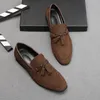 2022 Men Dress Shoes Luxury Fashion Nubuck leather tassel core Used for Groom Wedding Party Oxford Big Size Footwear