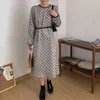 Kobiety Francuski Retro Dot Dress O-Neck Płaskie Luźne Delikatne Pełne Rękawy Eleganckie Długie Chic Kobiet Moda Clothe 210525