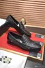 L5 A 2021 Scarpe eleganti in pelle Europa Moda Uomo Affari Tacco basso morbida pelle bovina cerata liscia allacciatura scarpe a punta