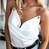 Seksowne Kobiety Letnie V-Neck Camis Top Na Streetwear Kukurydza Wystrój Łańcucha Halter Rękawelbacklsolid Kolor Slim Swetry Top X0507