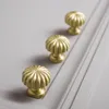 Maniglie Tiri europeo stile britannico creativo in ottone puro mobili in ottone solido maniglia della porta cassetto cassetto armadio oro luce di lusso rame pull