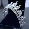 2022 Sparkling Bling Crystal Headpieces Rhinestone Utsmyckad Bridal Crown Ny Design Brudens topp Försäljningshuvud Tiaras Tillbehör