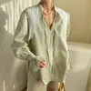 Kobiety Casual Szal Projekt Kontrast Color Bluzka V-Neck Długi Flare Rękaw Koszula Moda Wiosna Lato 2F0632 210510